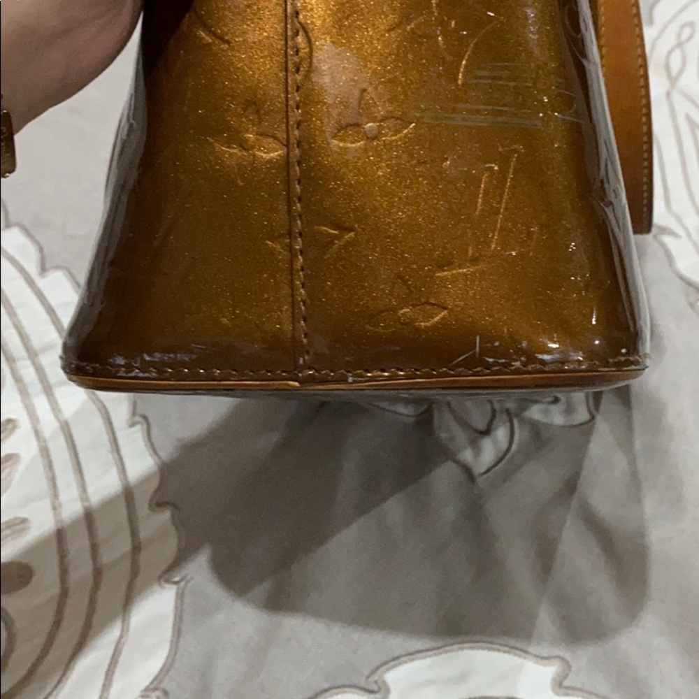 AUTHENTIC Louis Vuitton Purse - Picture 5 of 7